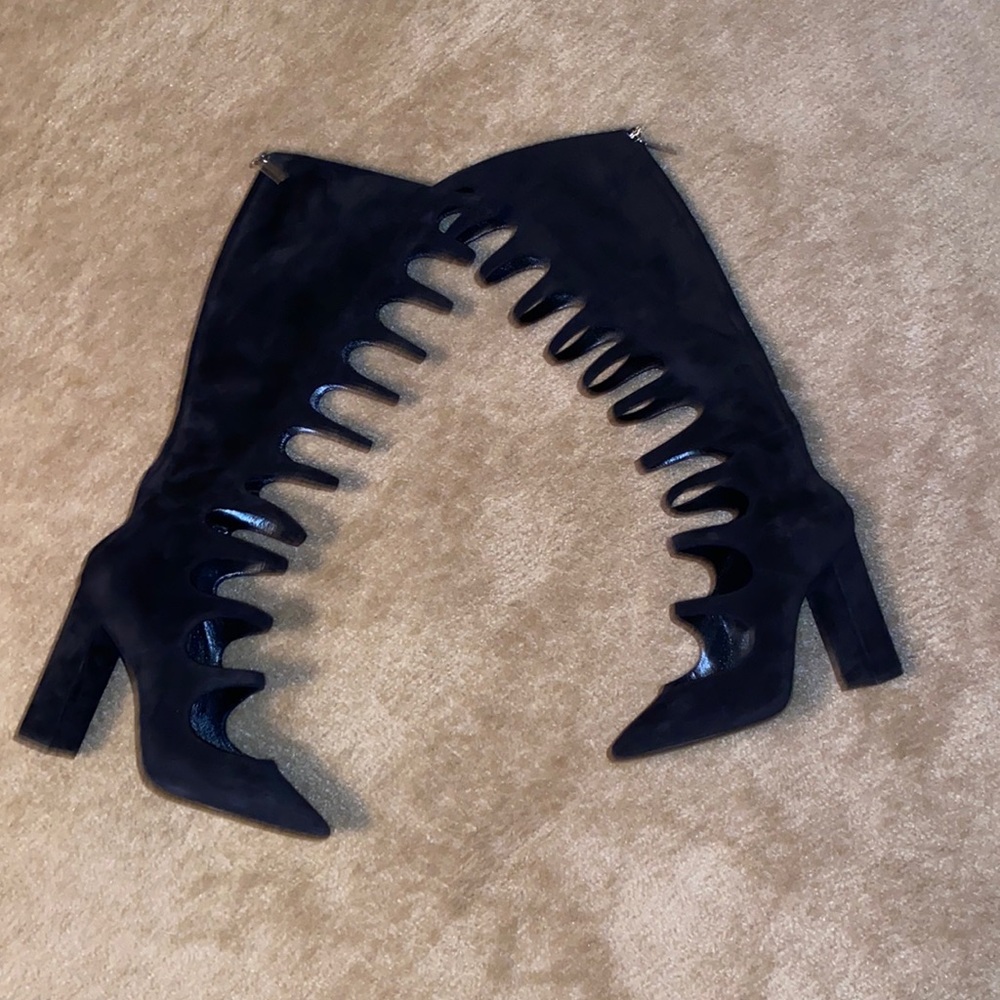 Saint Laurent cutout boots 39.5